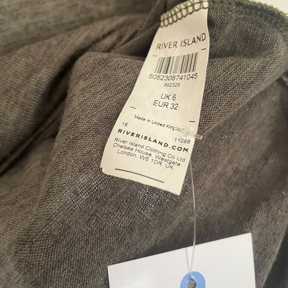 ASOS River Island Cutout Blouse - Picture 3 of 11